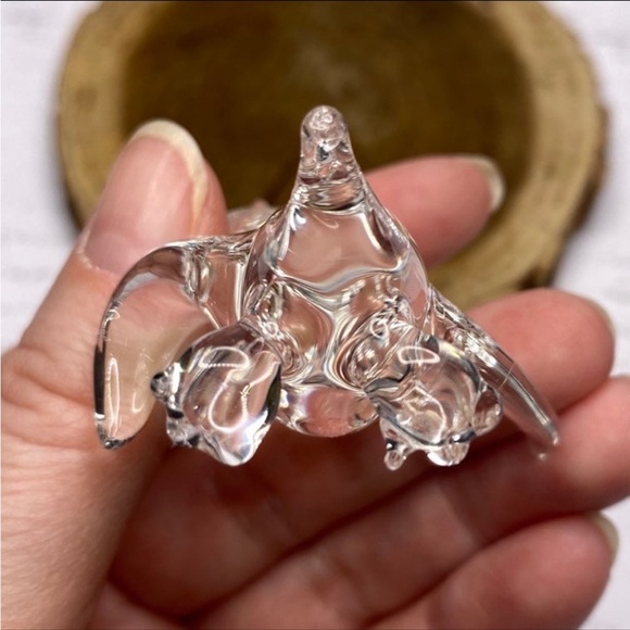 Vintage Hand Blown Miniature Glass Owl - Picture 6 of 9